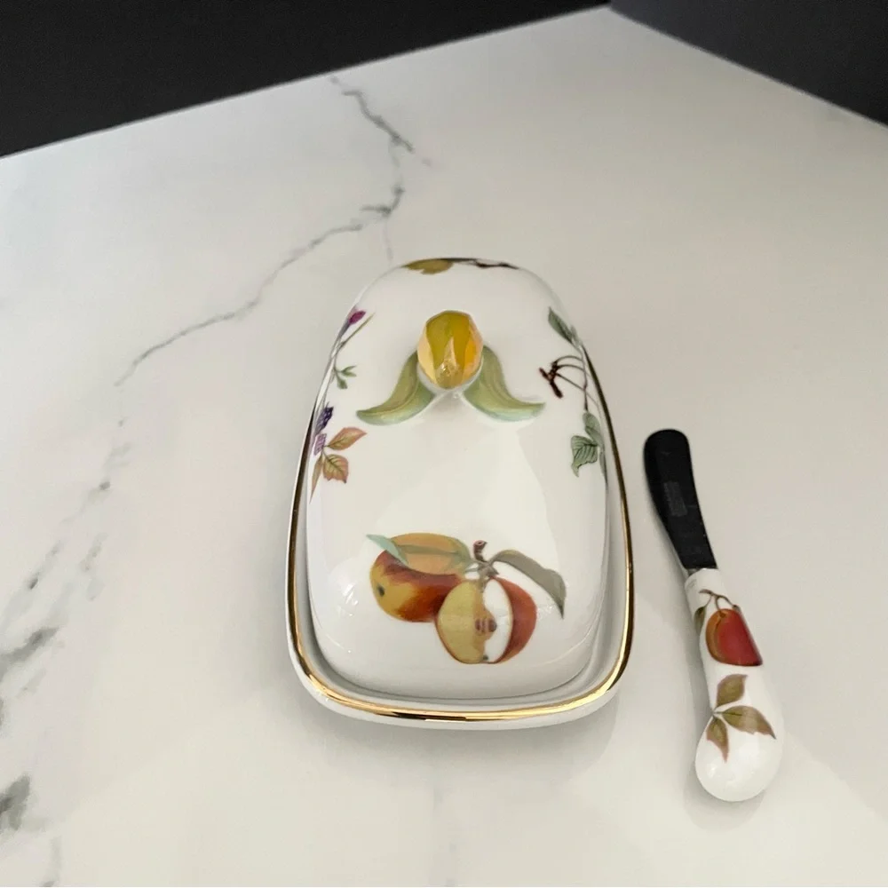 Evesham Butter Dish with Spreader Knife by Royal Worcester